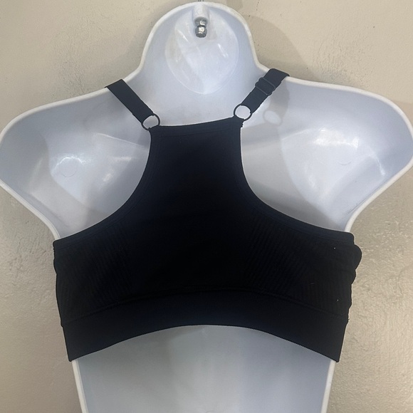 Kindred Bravely Black Maternity Sports Bra - Picture 2 of 3